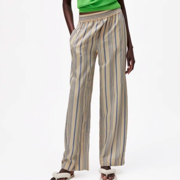 Zara high waited stripped flowy pants - Picture 2 of 5